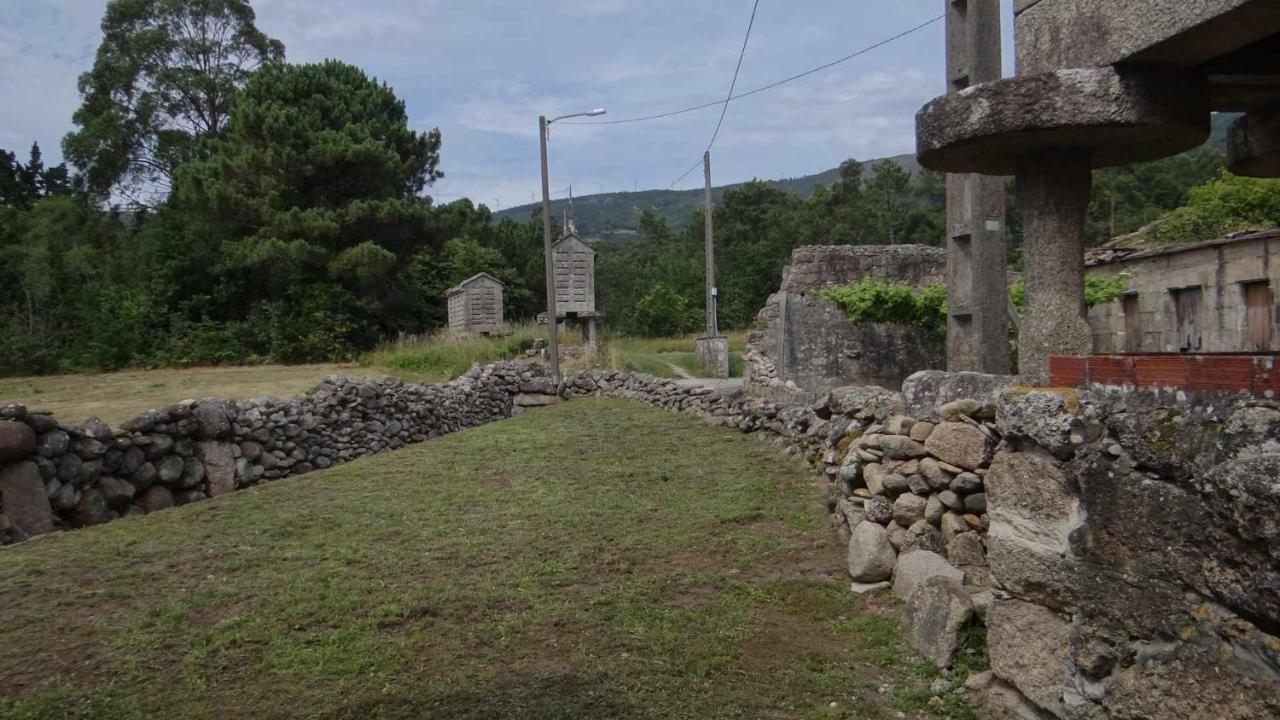 Cuberto Darriba Casa Restaurada En Canedo Carnota Exterior foto